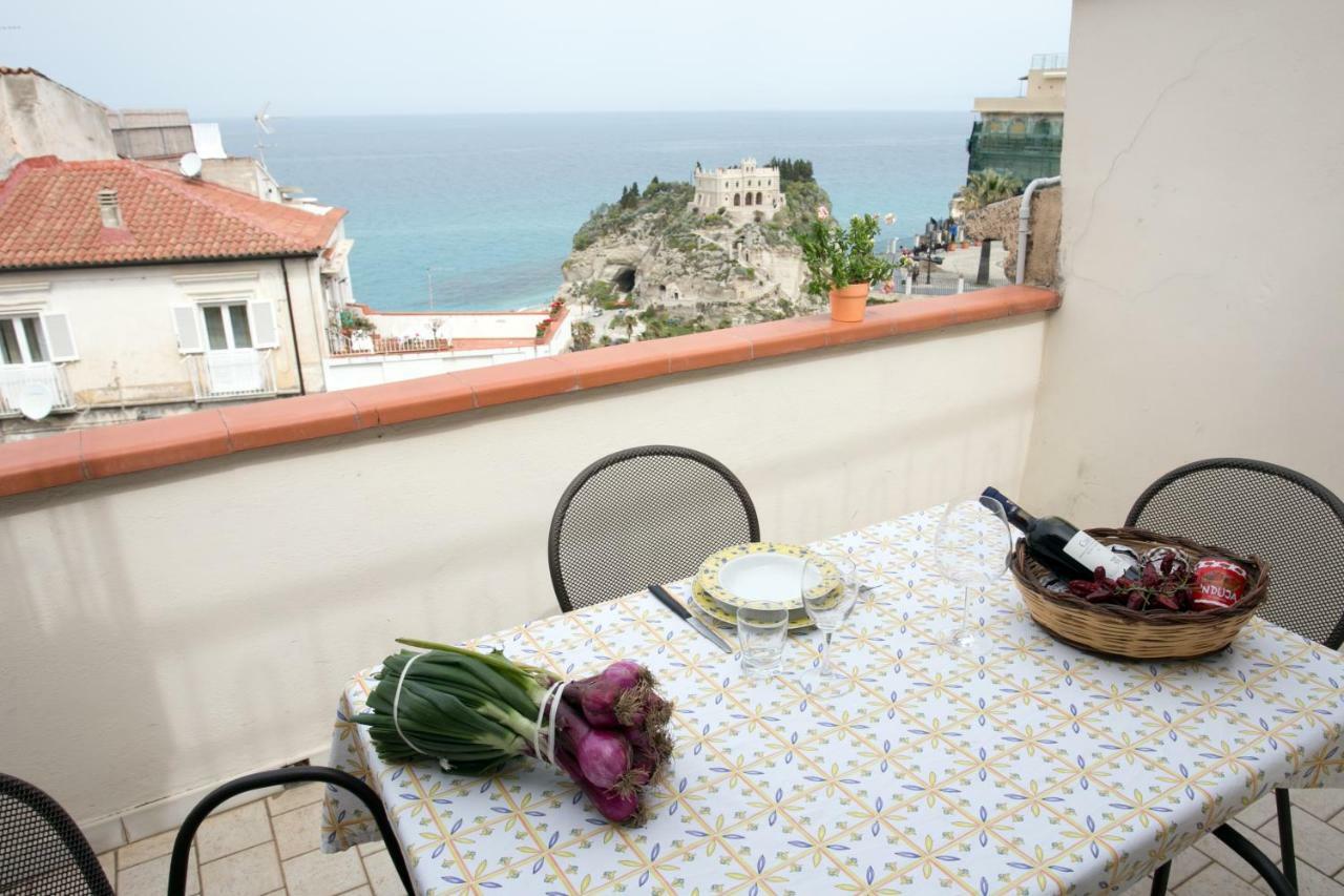 Lo Splendore Del Borgo Tropea Exterior foto