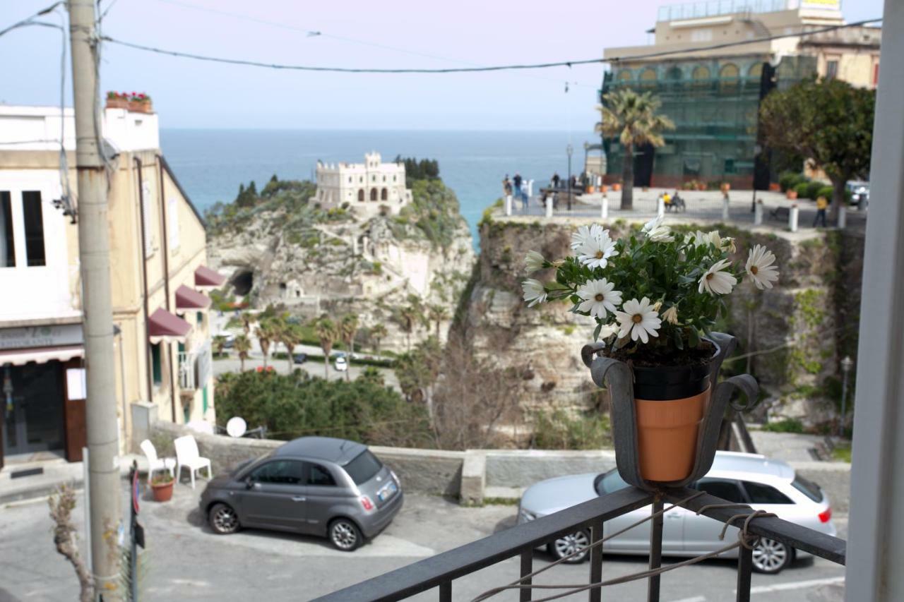 Lo Splendore Del Borgo Tropea Exterior foto